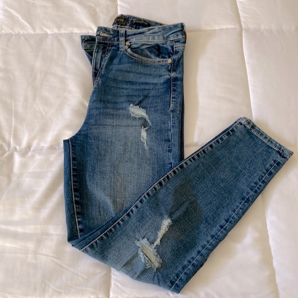 KENDALL & KYLIE JEANS/The Kontour High Rise Size 9/29
